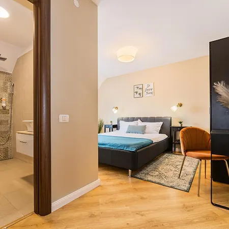 Orchard Guest house 3*